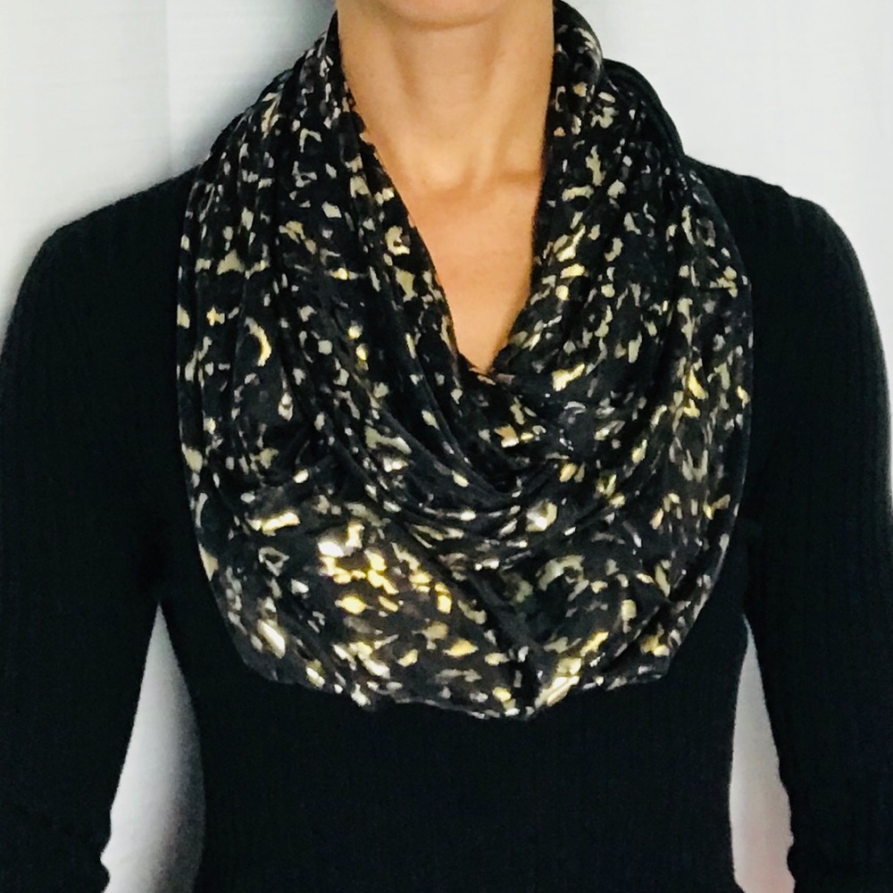 Black and Gold Infinity Scarf NWOT